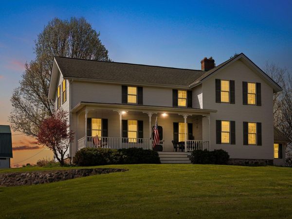 8885 Burmeister Road, Saline, MI 48176