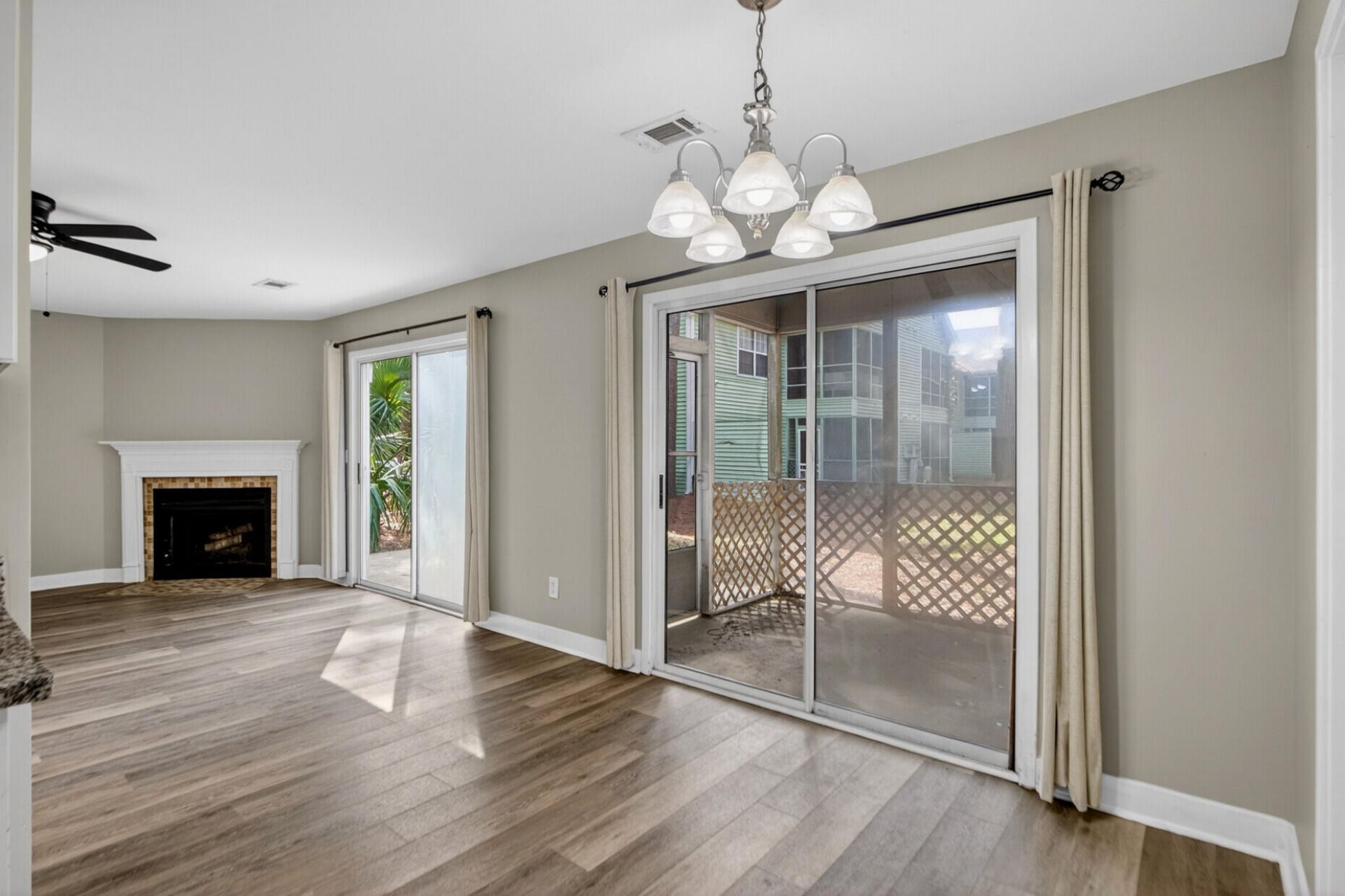 2011 Coldspring Drive Photo 11