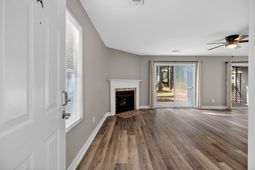 2011 Coldspring Drive photo 4