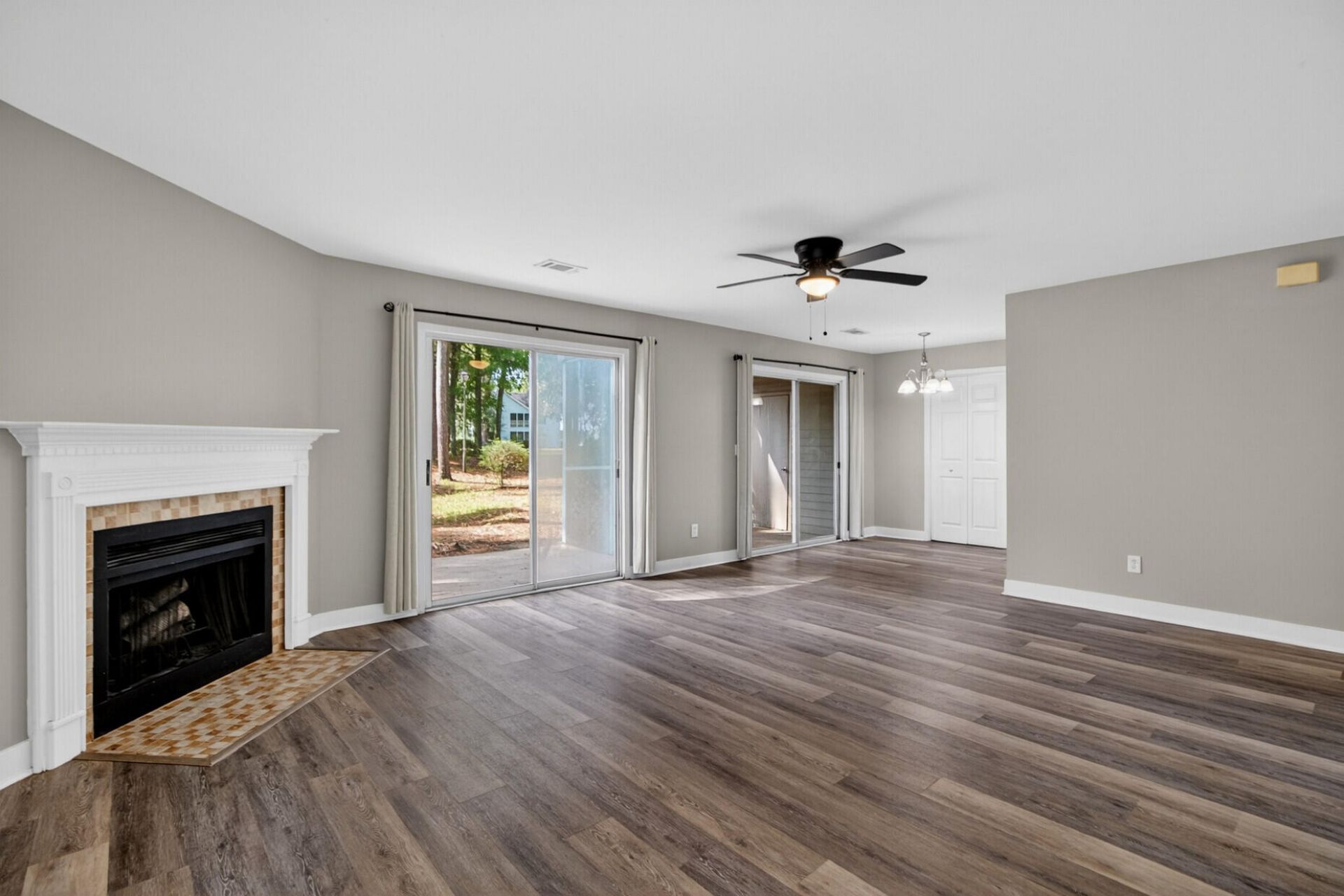 2011 Coldspring Drive Photo 6