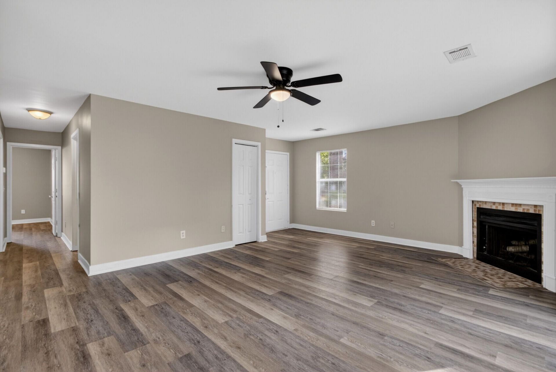 2011 Coldspring Drive Photo 7