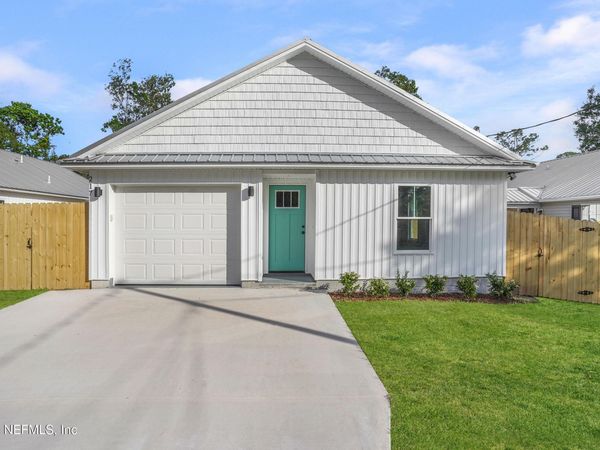 217 NORTH Boulevard, St. Augustine, FL 32095