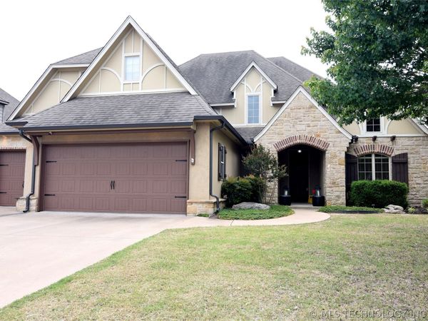 2404 E 140th Place , Jenks, OK 74008