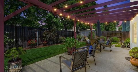 349 Brennen Cir, Roseville, CA 95678 Photo