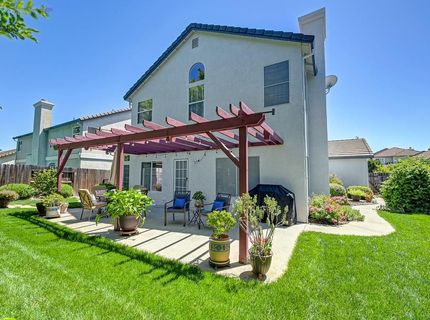 349 Brennen Cir, Roseville, CA 95678 Photo