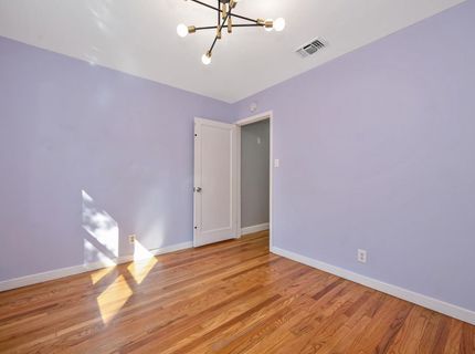 5712 Carlson Dr, Sacramento, CA 95819 Photo