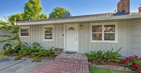 5712 Carlson Dr, Sacramento, CA 95819 Photo