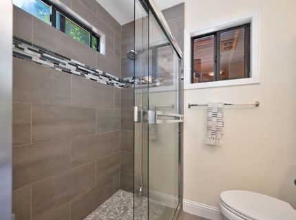 5712 Carlson Dr, Sacramento, CA 95819 Photo