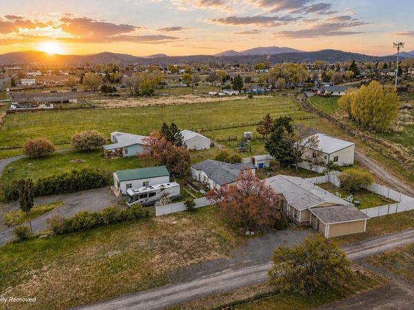 4445 Southside, Klamath Falls, OR 97603