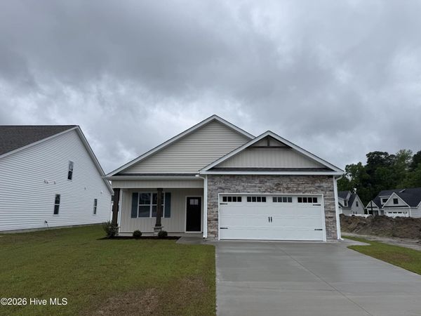 1016 Seven Iron Drive, Ayden, NC 28513