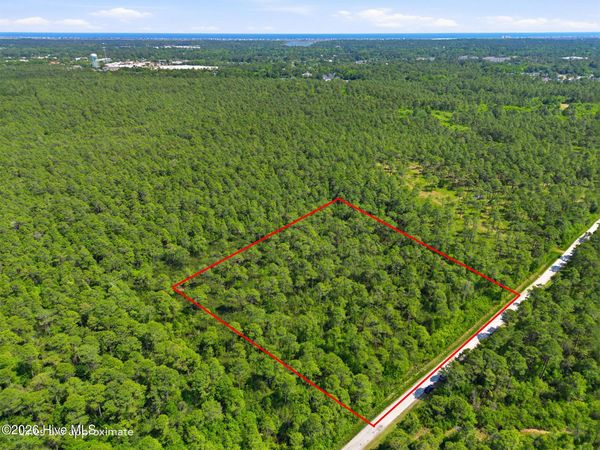 7604 Plantation Road , Wilmington, NC 28411