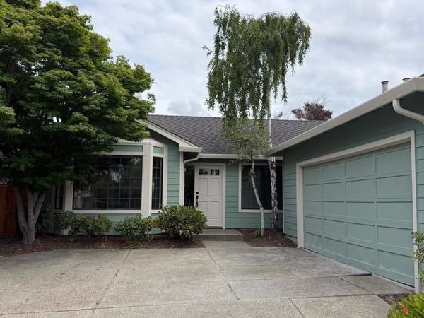 29 Captains Dr, Alameda, CA 94502