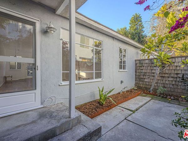 1941 Euclid Street, Unit 5, Santa Monica, CA 90404