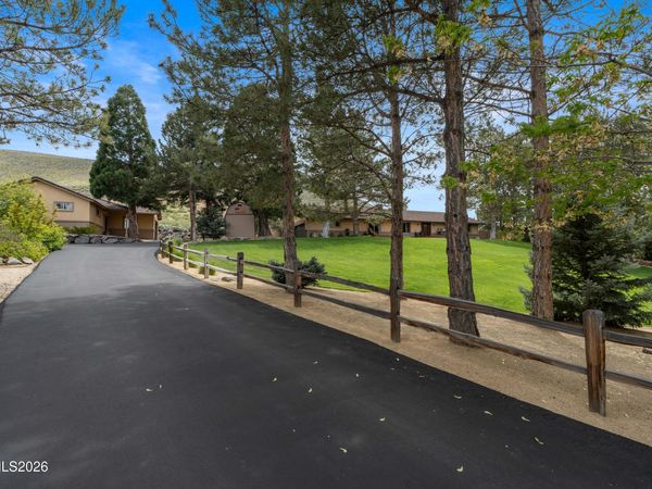 190 E Laramie Drive, Reno, NV 89521