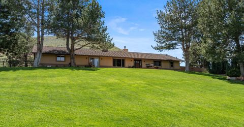 190 E Laramie Drive, Reno, NV 89521 Photo