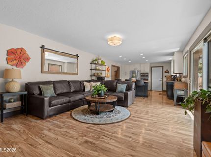 190 E Laramie Drive, Reno, NV 89521 Photo