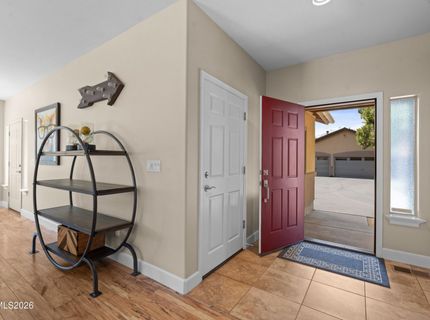 190 E Laramie Drive, Reno, NV 89521 Photo