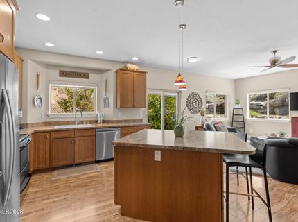 190 E Laramie Drive, Reno, NV 89521 Photo