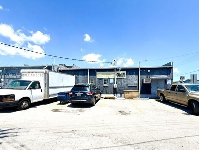 3100 NW 7th St , Miami, FL 33125 Photo