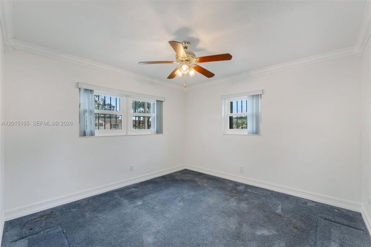 2674 W 8th Ct, Hialeah, FL 33010 Photo