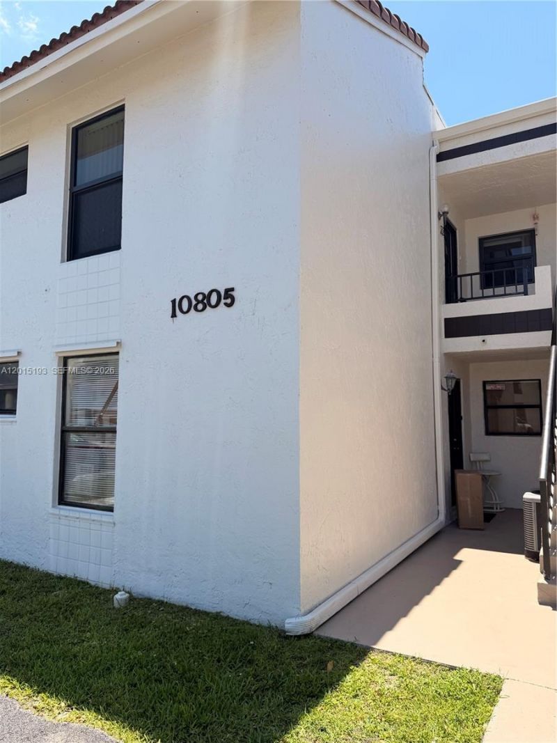 10805 NW 7th St, Unit 3-22, Miami, FL 33172 Photo