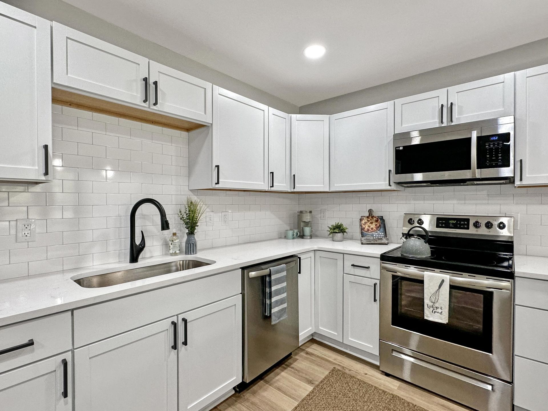 106 Fripp Lane Photo 8