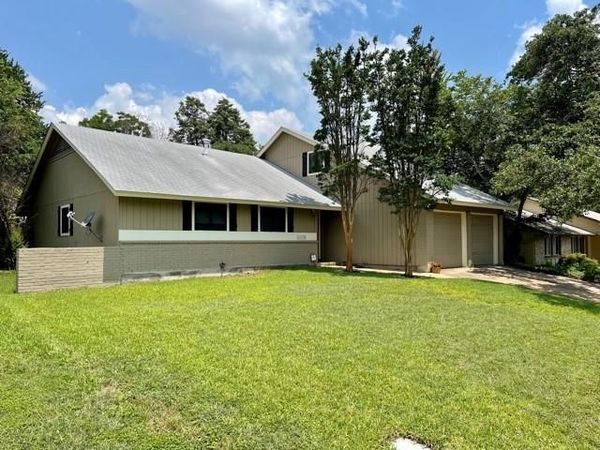 11608 Big TRL, Austin, TX 78759