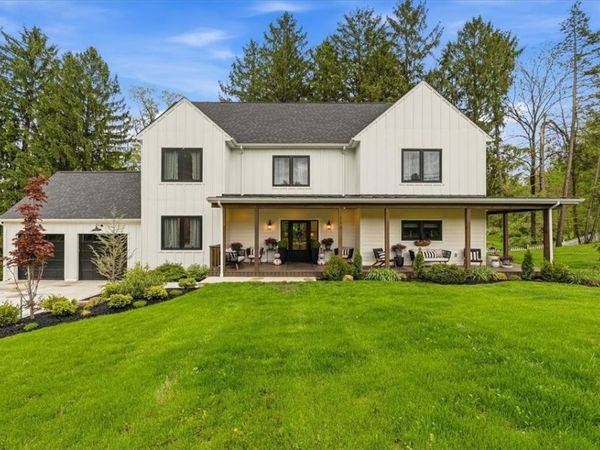 113 Elm Grove Dr, McMurray, PA 15317
