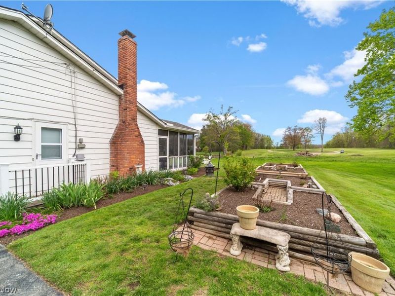 8730 Bainbridge Road, Chagrin Falls, OH 44023 Photo 36