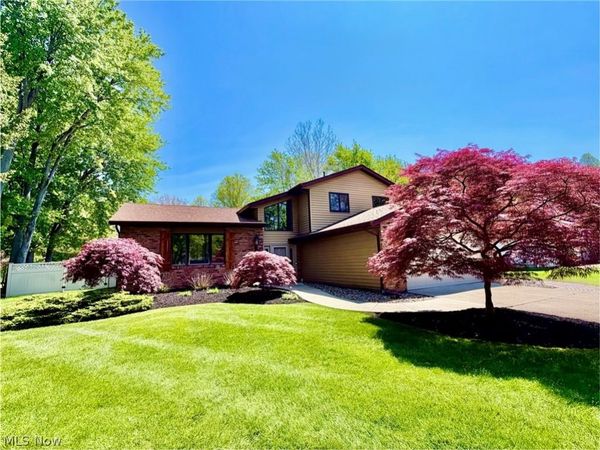 5275 Lenore Drive , Mentor, OH 44060