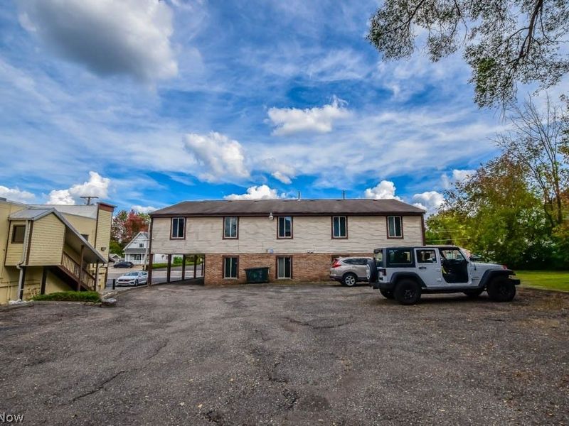 3757 Cleveland Avenue NW, Unit 204, Canton, OH 44709 Photo 9