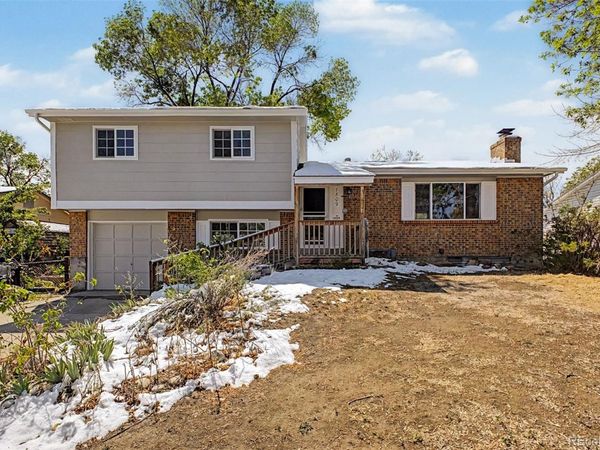 1509 S Vivian Street , Longmont, CO 80501