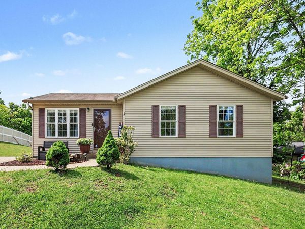 126 High Street, Unit B, Williamstown, KY 41097