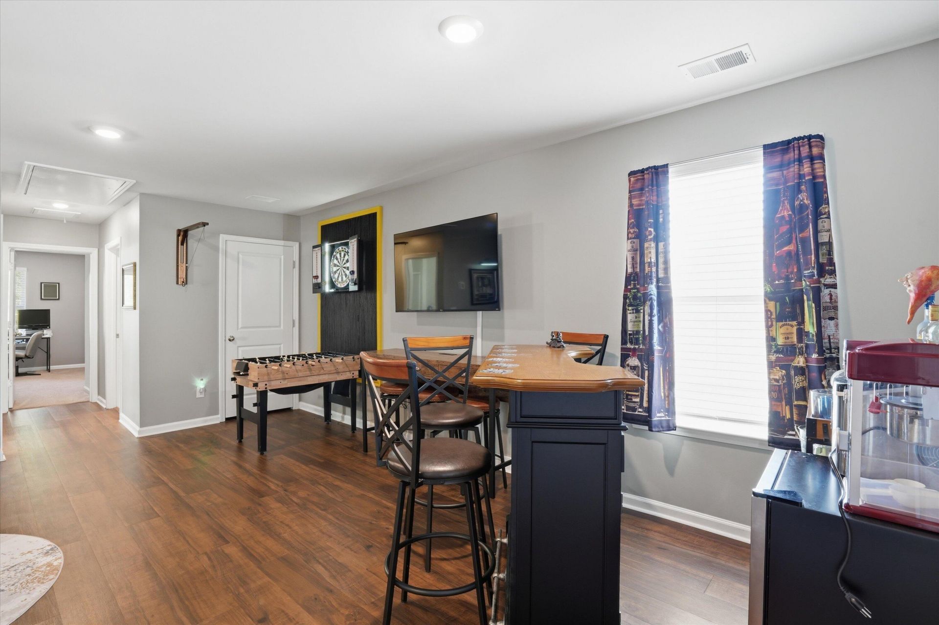 237 Celestial Boulevard Photo 19