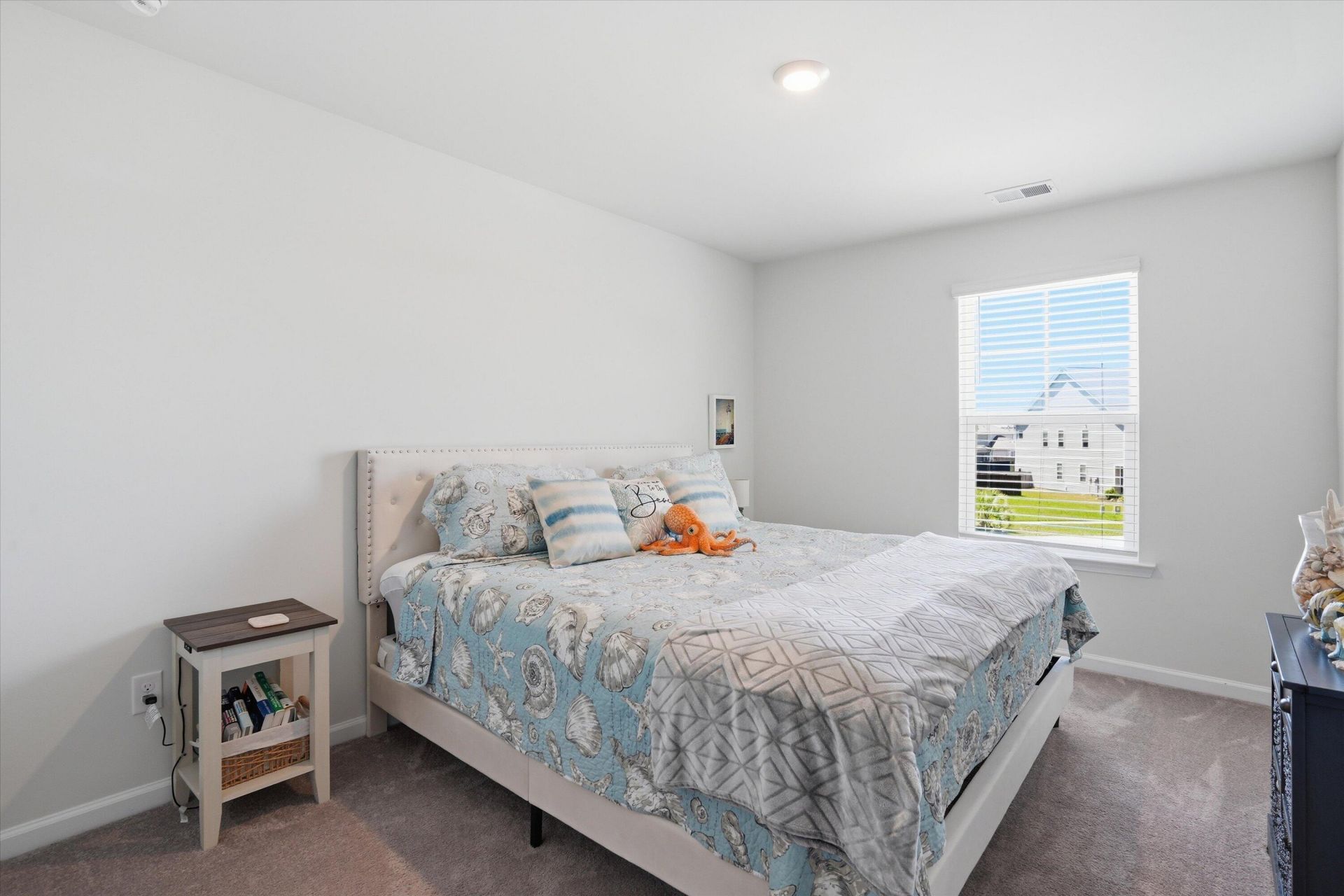 237 Celestial Boulevard Photo 31