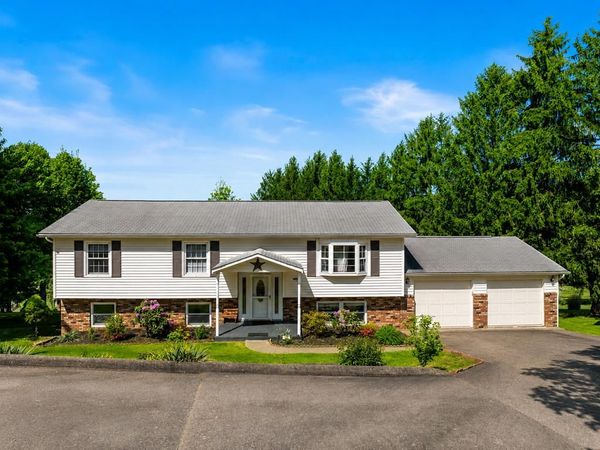 155 Long Vue Acres, Wheeling, WV 26003