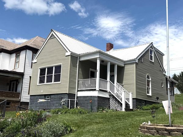 19 Richmond Avenue, Wheeling, WV 26003
