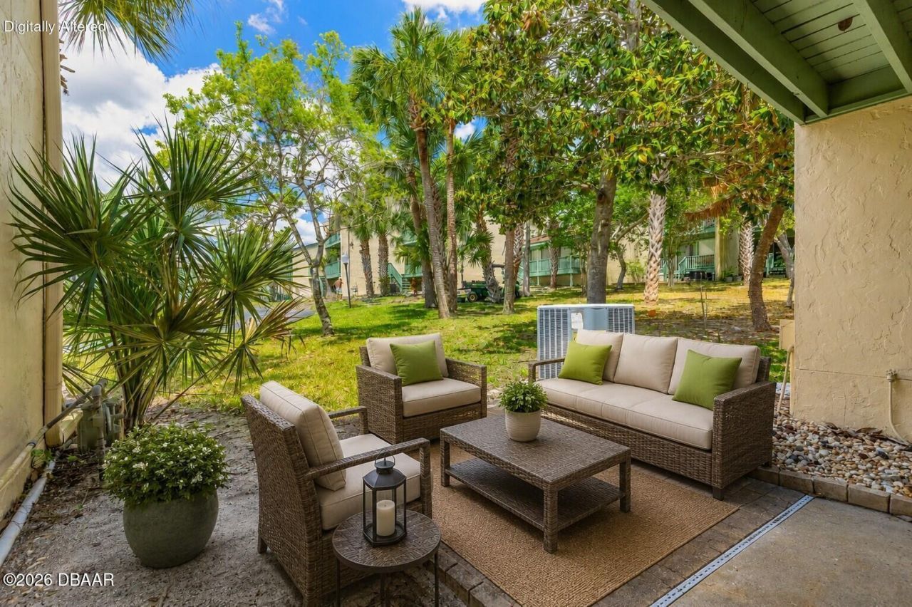 135 Club House Boulevard, New Smyrna Beach, FL 32168 Photo