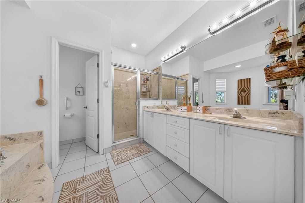 519 Prospect Ave , Lehigh Acres, FL 33972 Photo