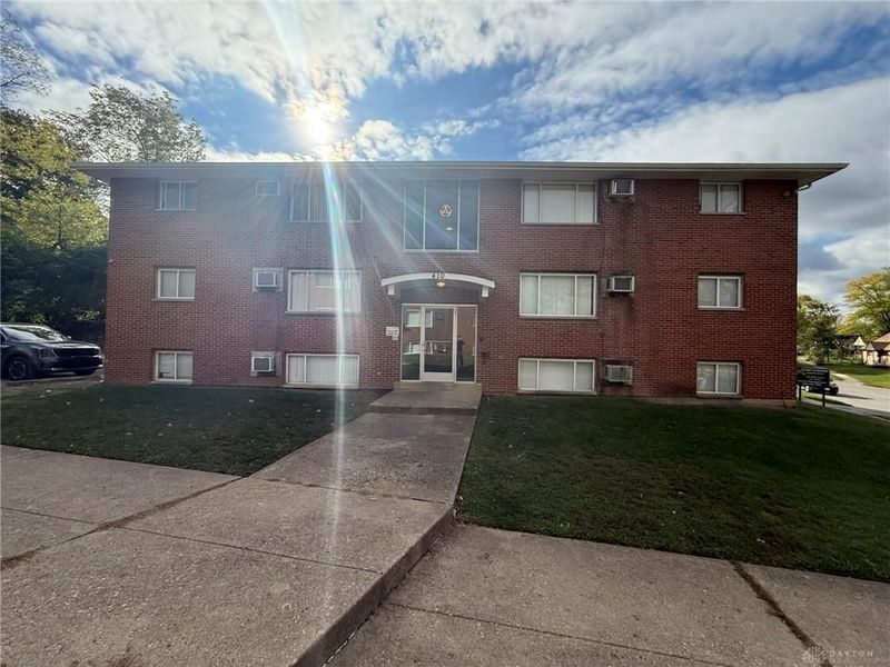 410 N Cherrywood Avenue, Dayton, OH 45403 Photo 3
