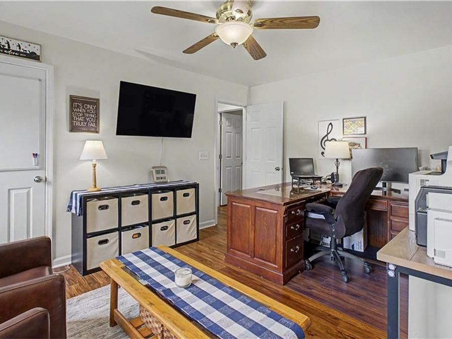 Property Image 32