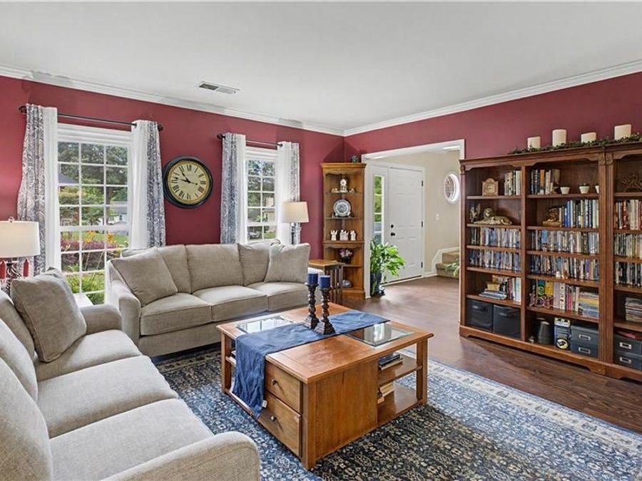 Property Image 9
