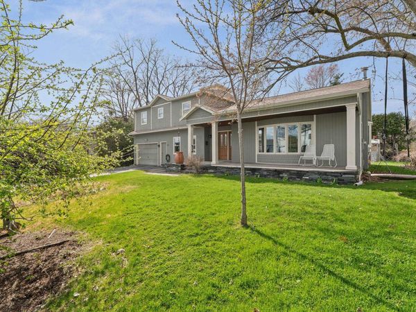 185 Crescent Beach Drive, Burlington, VT 05408