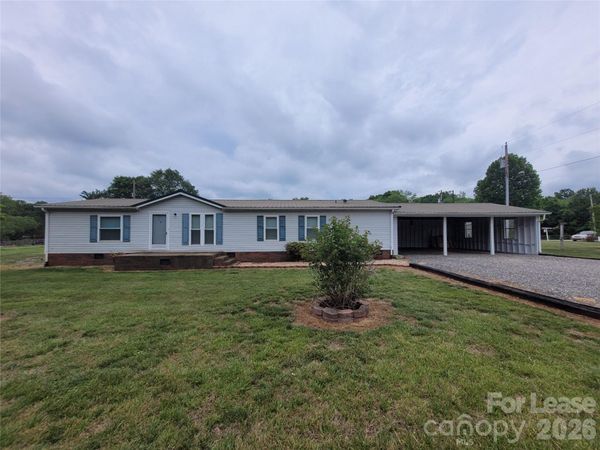 179 Family Circle , Statesville, NC 28625