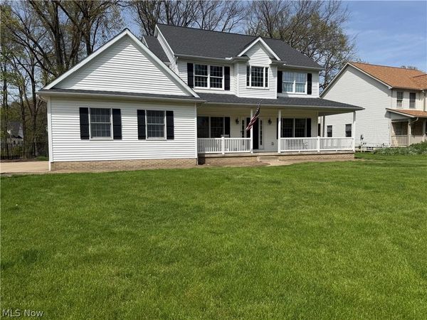 1467 Summer Wood Lane , Uniontown, OH 44685