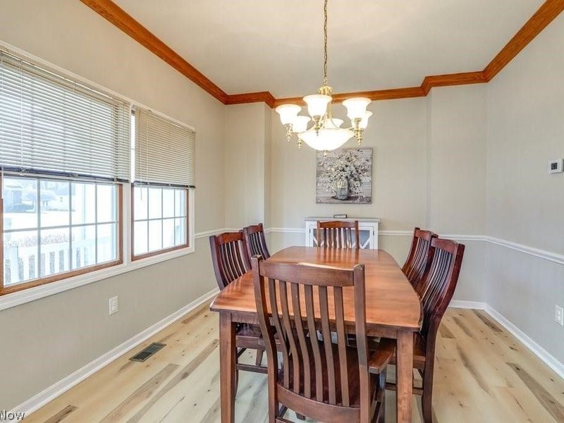 1467 Summer Wood Lane, Uniontown, OH 44685 Photo 11