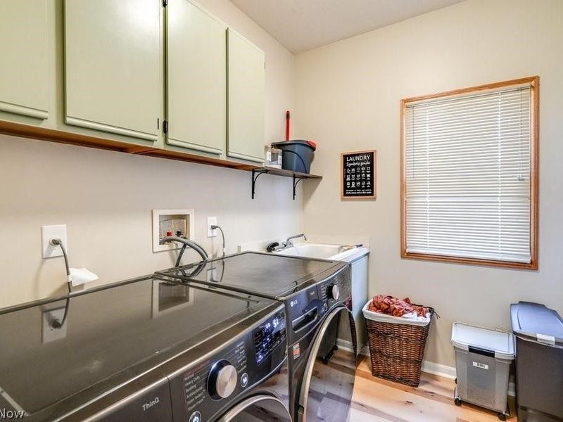 1467 Summer Wood Lane, Uniontown, OH 44685 Photo 23
