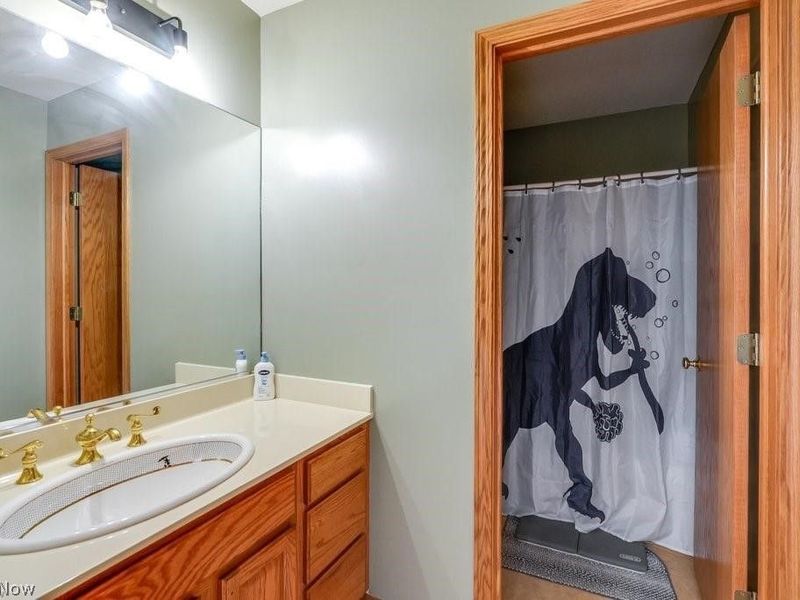 1467 Summer Wood Lane, Uniontown, OH 44685 Photo 31
