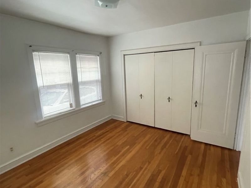 18323 Newell Road, Shaker Heights, OH 44122 Photo 12