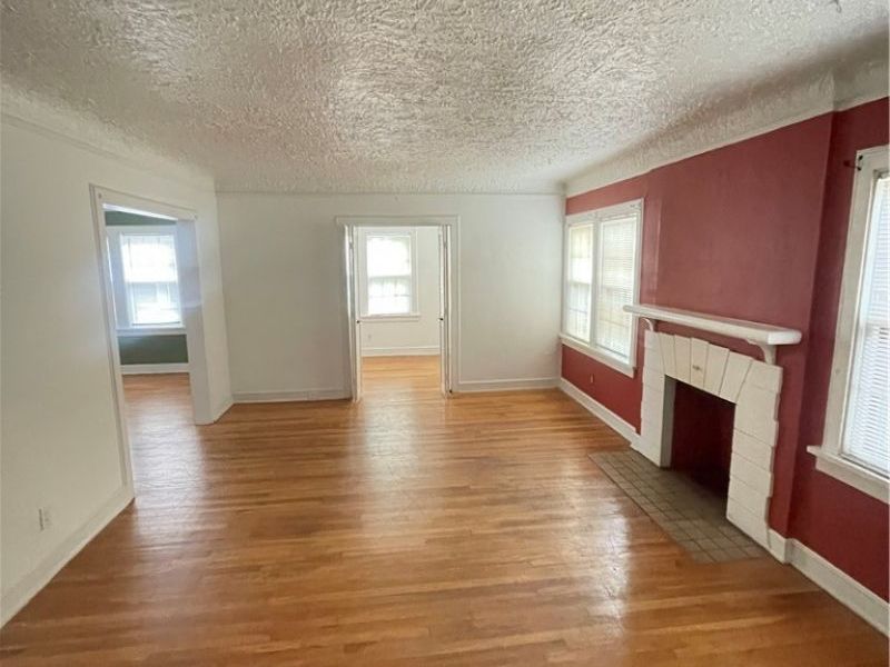 18323 Newell Road, Shaker Heights, OH 44122 Photo 3
